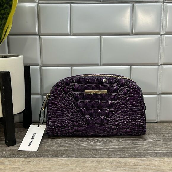 5995 NWT Brahmin cosmetic case - Picture 1 of 1